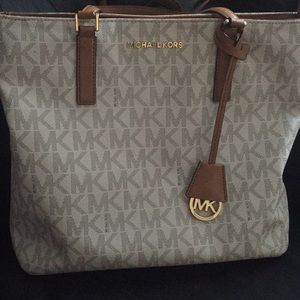 Michael Kors bag